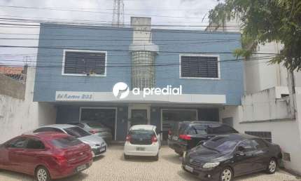 Sala com 2 ambientes, a poucos metros do Imprensa Food Square.