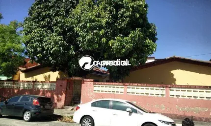Casa com 1 quarto, a poucos metros da Unidade Básica de Saúde - Manuel Carlos Gouveia.