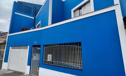 Sobrado espaçoso e completo com 125m2 com área externa em Diadema!