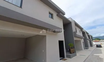 Sobrado em Condomínio à venda no Jardim Morumbi em Atibaia/SP