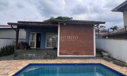 Casa com piscina para locação no Jardim dos Pinheiros