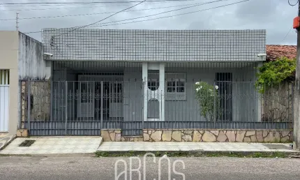 Casa com 3 quartos à venda no Novo Paraíso, Aracaju 
