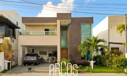Casa no Condomínio Marta Ferreira, na Aruana, com 4 suítes