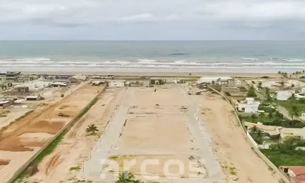 Lote no Oceanville, Mosqueiro – 400m², esquina, posição Sul, condomínio pé na areia de alto padrão