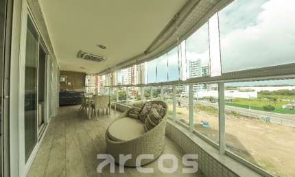 Apartamento no Mansão Jardim Residence de 3 suítes, com 179 m², varanda gourmet