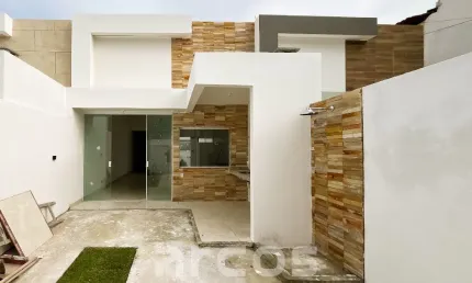 Casa na Atalaia | 3 quartos, suíte, 2 vagas, varanda gourmet | A 600m do Carrara e Pandoro