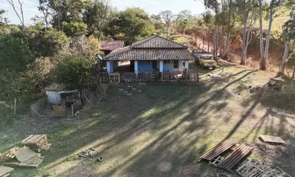 Chácara / sítio com 3 quartos à venda na Praça dos Andradas, Zona Rural, Jacutinga