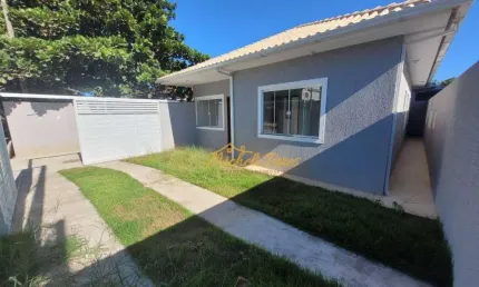 Casa a 100 metros da rodovia amaral peixoto com 3 dormitórios à venda, 74 m² por r$ 330.000 - floresta das gaivotas - rio das ostras/rj