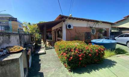 OPORTUNIDADE ÚNICA NO CENTRO! Casa com 2 dormitórios à venda, 134 m² por R$ 450.000 - Centro - Rio das Ostras/RJ