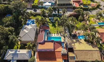 Chácara com 5 dormitórios à venda, 1000 m² por R$ 2.800.000,00 - Condomínio Terras de Itaici - Indaiatuba/SP