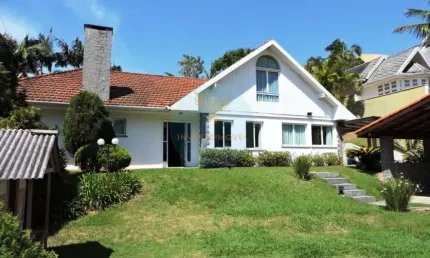 Casa em condomínio fechado com 3 quartos à venda na Alameda Espanha, 130, Granja Viana, Carapicuíba, 400 m2 por R$ 1.780.000