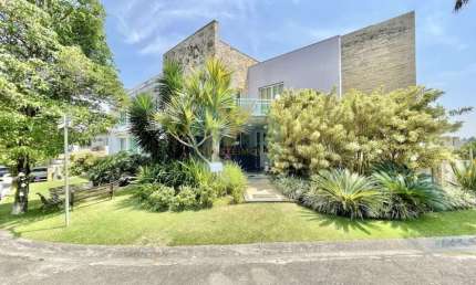 Casa em condomínio fechado com 6 quartos à venda na Alameda Diamante, 370, Granja Viana, Carapicuíba, 1200 m2 por R$ 4.800.000