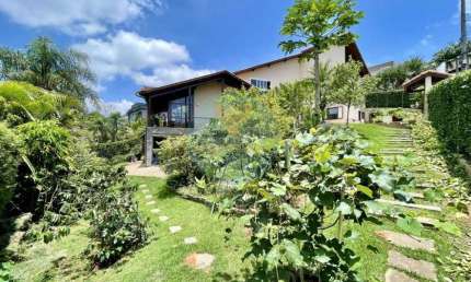 Casa em condomínio fechado com 4 quartos à venda na Rua Grande Otelo, 30, Granja Viana, Embu das Artes, 445 m2 por R$ 1.890.000
