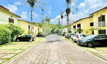 Casa em condomínio fechado com 3 quartos à venda na Estrada dos Galdinos, 605, Granja Viana, Cotia