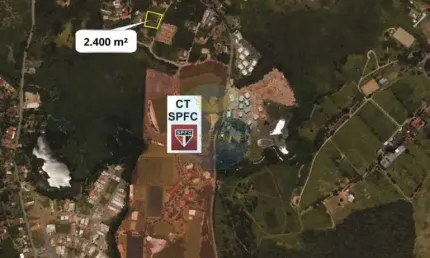 Terreno à venda na Rua Surucuá, 21, Granja Viana, Cotia por R$ 1.700.000