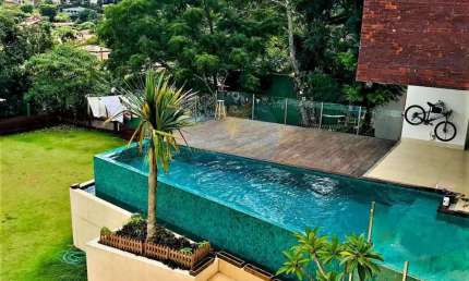 Casa em condomínio fechado com 4 quartos para alugar na Rua Vital Brasil, 8, Granja Viana, Carapicuíba, 550 m2 por R$ 24.000