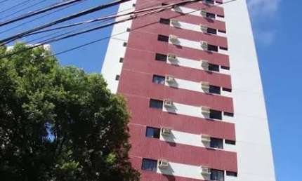 Apartamento com aproximadamente 100m2, 3 Quartos sendo 1 Suíte, 2 vagas