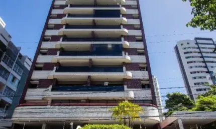 Apartamento com 132m2, 3 Quartos sendo 1 Suíte, apartamento recém reformado!
