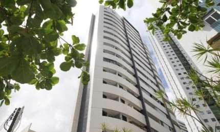 Apartamento MOBILIADO, 135m2, 3 Quartos sendo 1 Suíte, 2 Vagas!