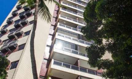 Apartamento com aproximadamente 120m², 3 Quartos sendo 1 Suíte, 2 vagas!