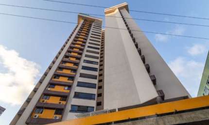 Apartamento com aproximadamente 150m2, 3 Quartos sendo 1 Suíte, ,2 Vagas!