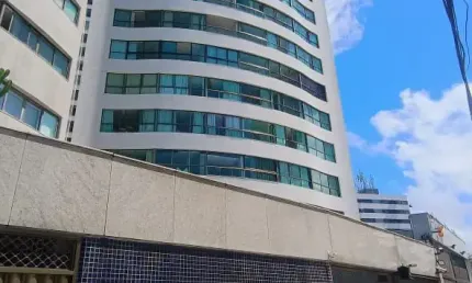 Apartamento com aproximadamente 120m², 3 Quartos sendo 2 Suíte, 2 vagas!