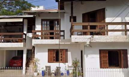 Conjunto de Casas á venda, Nações, Balneário Camboriú