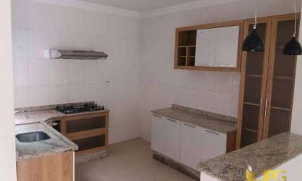 Sobrado com 3 dormitórios para alugar, 125 m² por R$ 4.500/mês - Nova Esperança - Balneário Camboriú/SC