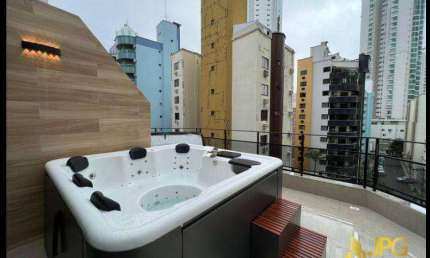 Cobertura com 3 quartos à venda na Rua 3710, Centro, Balneário Camboriú