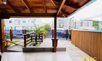 Casa com 3 dormitórios à venda, 125 m² por R$ 2.500.000,00 - Ariribá - Balneário Camboriú/SC