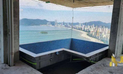 Apartamento Master no Edifício Boreal Tower – Exclusividade e Sofisticação à Beira-Mar