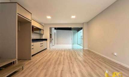 Casa com 3 dormitórios para alugar por R$ 7.000 - Ariribá - Balneário Camboriú/SC