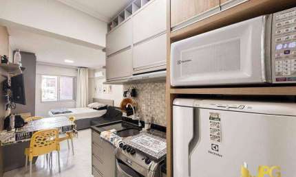 Kitnet com 1 dormitório à venda, 33 m² por R$ 440.000,00 - Centro - Balneário Camboriú/SC