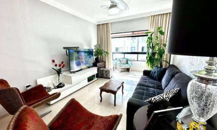 Exclusividade e conforto a apenas 400 metros do mar de Balneário Camboriú.