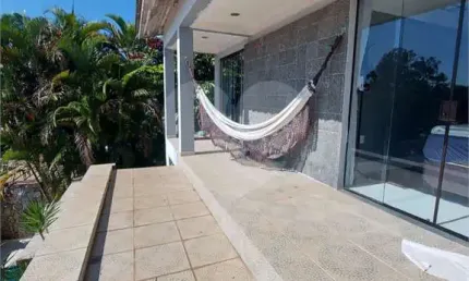Condomínio com 6 quartos à venda em Morada Dos Pássaros - SP