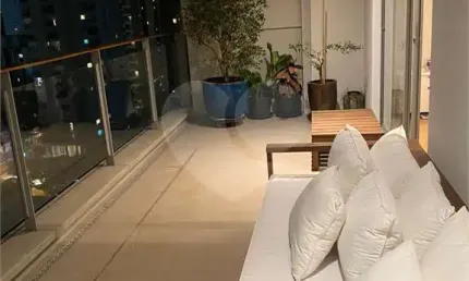Apartamento com 2 quartos à venda em Vila Nova Conceição - SP