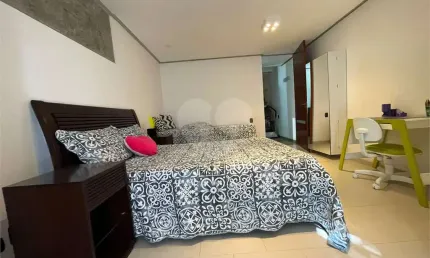 Casa com 4 quartos à venda na Caativa, Alto da Lapa, São Paulo