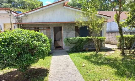 Casa térrea com 2 quartos à venda em Horto Florestal - SP
