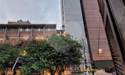 Sobrado com 3 quartos à venda ou para locação em Vila Mariana - SP