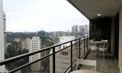 Apartamento com 3 quartos à venda em Real Parque - SP