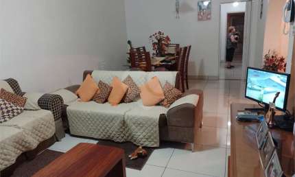 Casa térrea com 3 quartos à venda em City América - SP