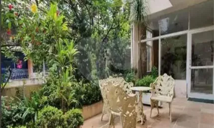Apartamento com 2 quartos à venda em Bela Vista - SP