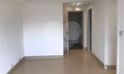 Apartamento com 2 quartos à venda em Bom Retiro - SP
