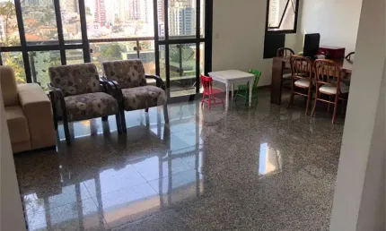Apartamento com 4 quartos à venda em Vila Regente Feijó - SP