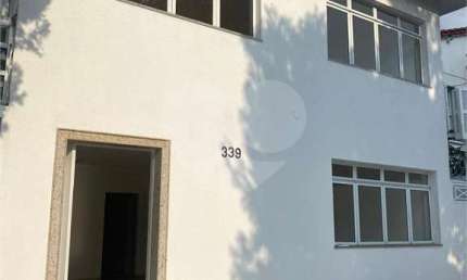 Sobrado à venda ou para locação em Água Branca - SP