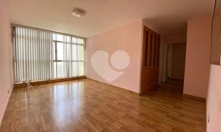 Apartamento com 3 quartos à venda na Rua Voluntários da Pátria, Santana, São Paulo