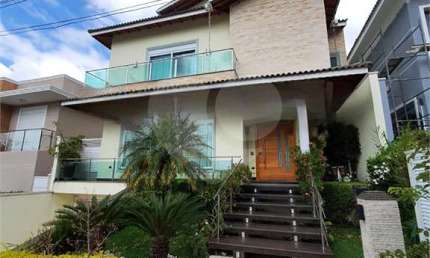 Condomínio com 4 quartos à venda em Horto Florestal - SP