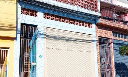 Casa térrea com 2 quartos à venda em Parque Dos Bancários - SP