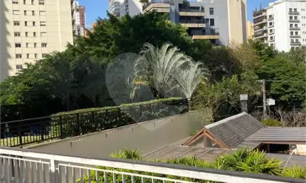Sobrado com 3 quartos à venda em Vila Nova Conceição - SP