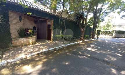 Sobrado com 4 quartos à venda em Vila Albertina - SP